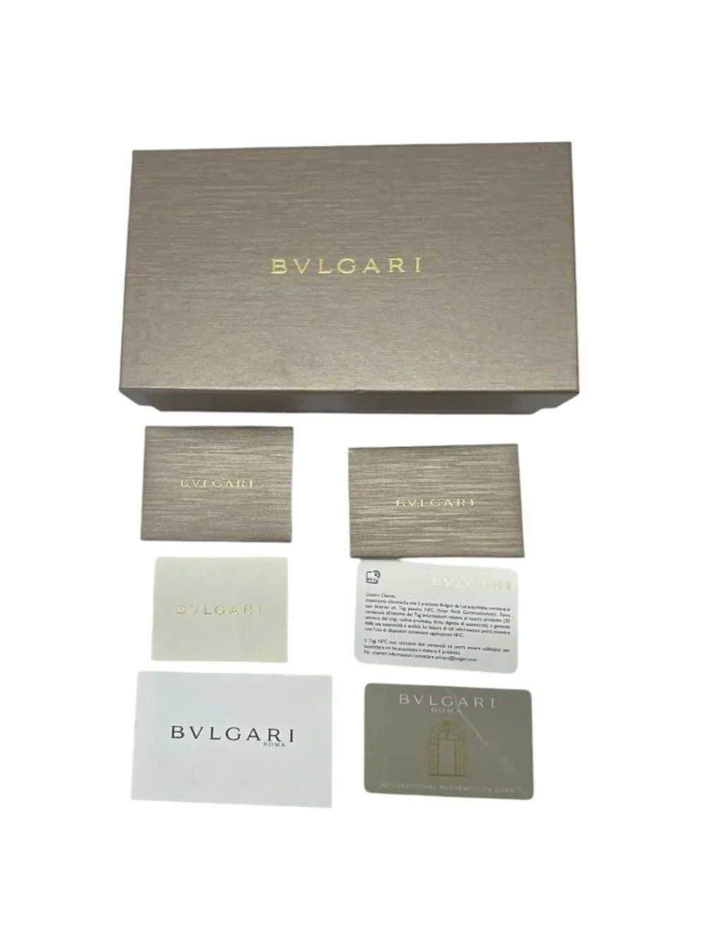 Bvlgari Man Wallet Zip Around Logo Silver Leather Black Sophistication Luxury - Picture 10 of 10